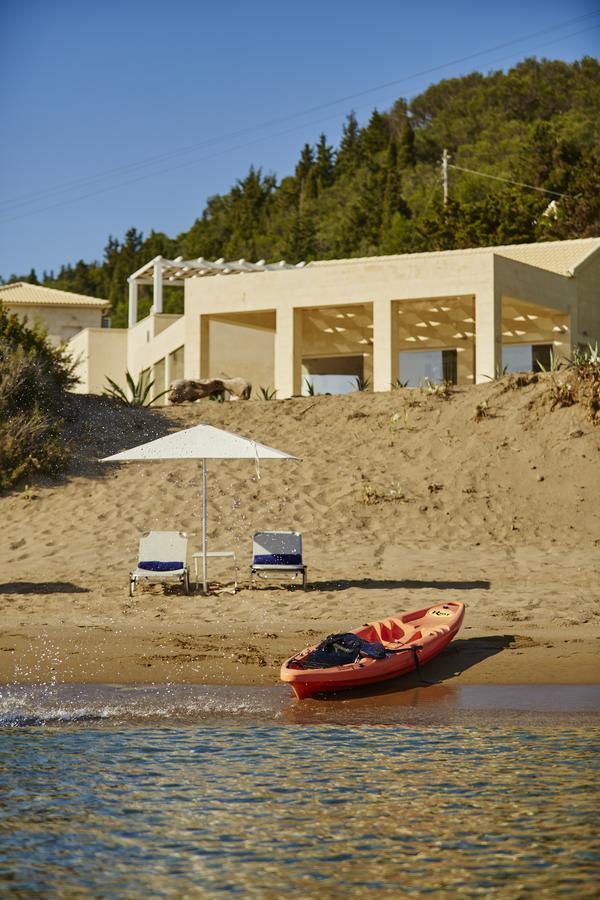 Acantha Boutique Hotel Ereikoussa Экстерьер фото